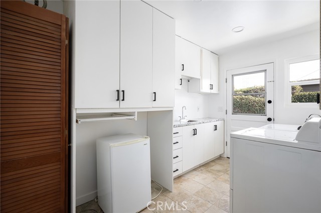 Image 10 of 21 For 2024 Shipway Avenue