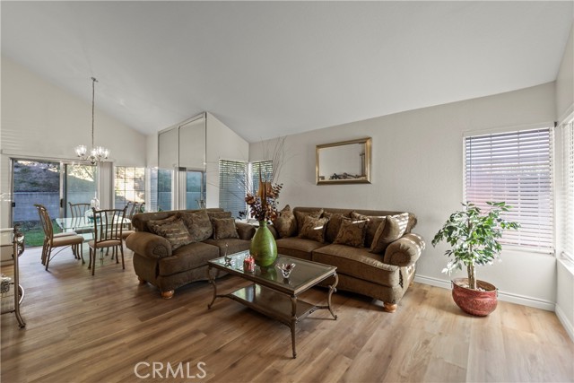 Detail Gallery Image 22 of 39 For 10742 Mendoza Rd, Moreno Valley,  CA 92557 - 5 Beds | 3 Baths