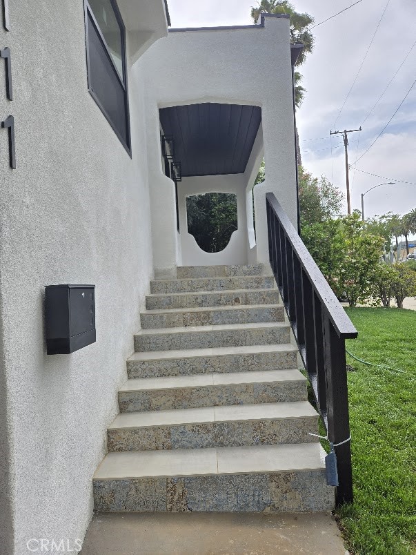 111 Monterey Road, South Pasadena CA: https://media.crmls.org/medias/5a6c01dc-5b2a-4a87-81bd-d0585dc5e140.jpg