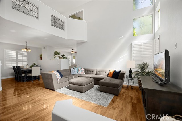 Detail Gallery Image 4 of 31 For 53 Montecilo, Lake Forest,  CA 92610 - 3 Beds | 2/1 Baths