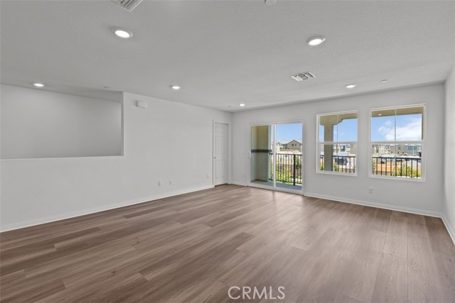 4285 S Hermosa Paseo, Ontario CA: https://media.crmls.org/medias/5a6e3566-3f49-433a-809d-145da7378b1a.jpg