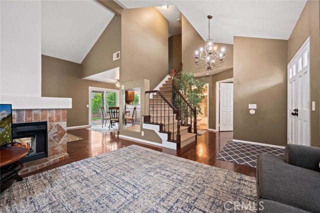 Detail Gallery Image 5 of 26 For 36 Woodswallow Ln, Aliso Viejo,  CA 92656 - 4 Beds | 3 Baths