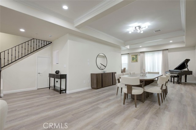 Detail Gallery Image 13 of 34 For 3974 Pennsylvania #112,  La Crescenta,  CA 91214 - 3 Beds | 3 Baths