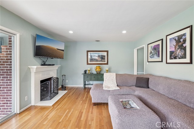 Detail Gallery Image 13 of 58 For 17006 Cantara St, Lake Balboa,  CA 91406 - 3 Beds | 2 Baths
