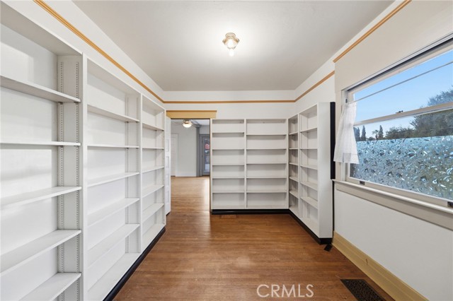 Detail Gallery Image 25 of 56 For 1200 Cedar Ave, Redlands,  CA 92373 - 5 Beds | 3 Baths