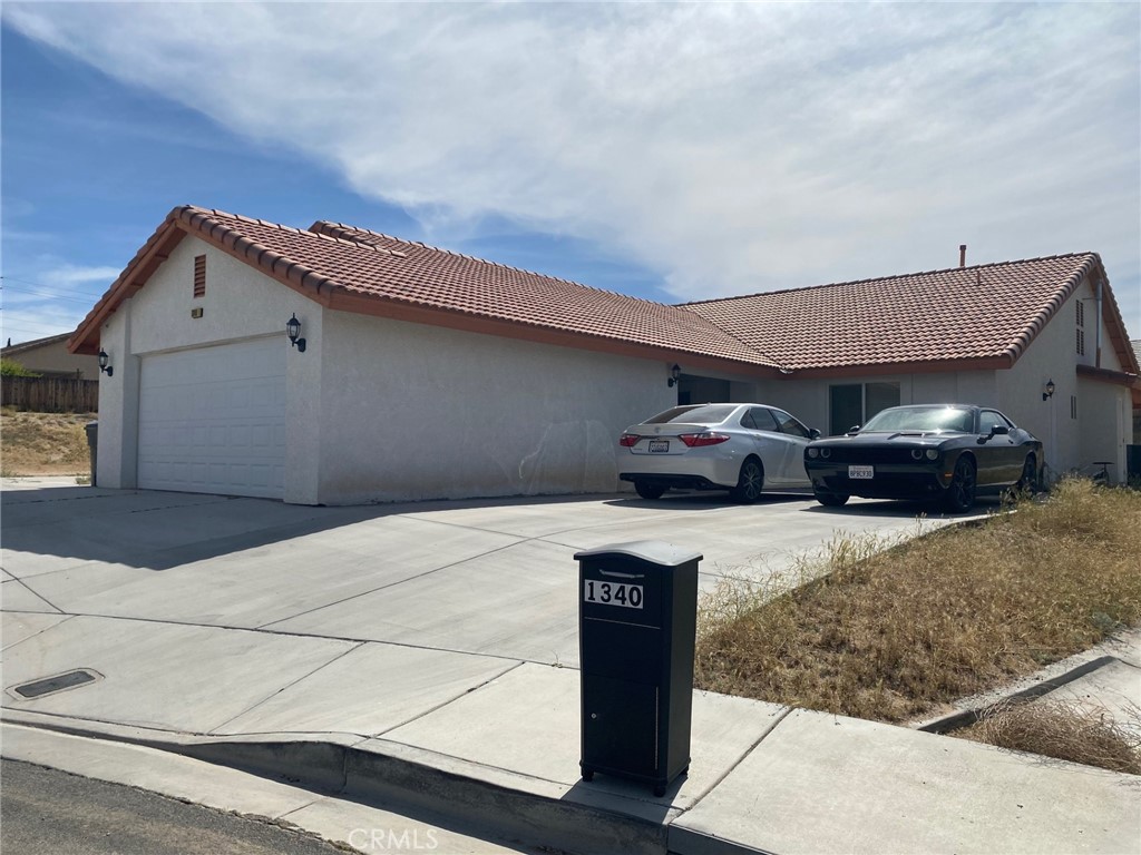 1340 Oasis Drive