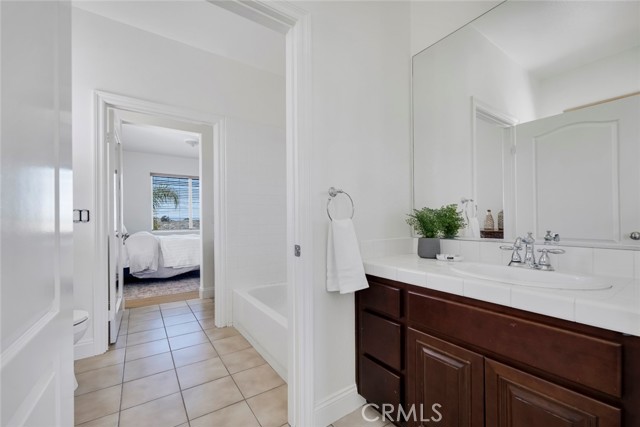 Detail Gallery Image 52 of 70 For 10641 Lost Trail Ave, Shadow Hills,  CA 91040 - 4 Beds | 3/1 Baths