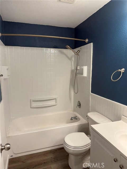 375 State 20 E Highway, Upper Lake CA: https://media.crmls.org/medias/5a6f670b-d085-4491-be82-14b4b185a0fa.jpg