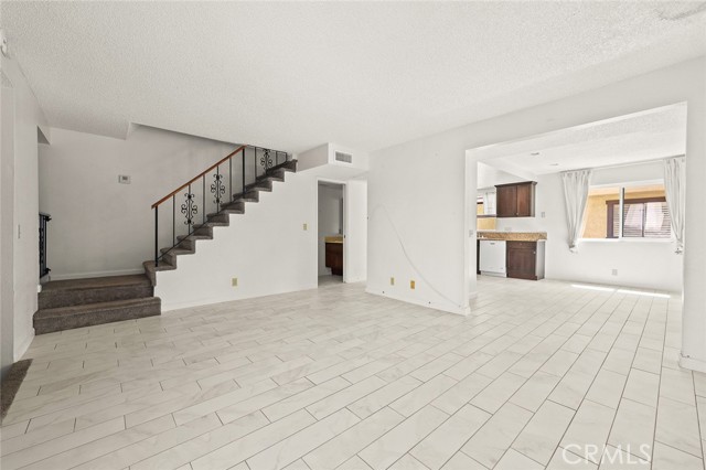 Detail Gallery Image 10 of 35 For 204 E Bay State St a,  Alhambra,  CA 91801 - 3 Beds | 3 Baths