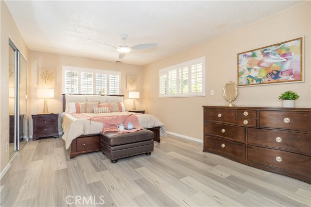 Detail Gallery Image 13 of 41 For 12142 Gerald Ave, Granada Hills,  CA 91344 - 4 Beds | 3 Baths