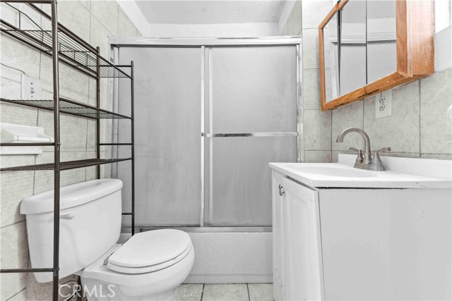 Detail Gallery Image 15 of 27 For 12123 163rd, Norwalk,  CA 90650 - 2 Beds | 1 Baths