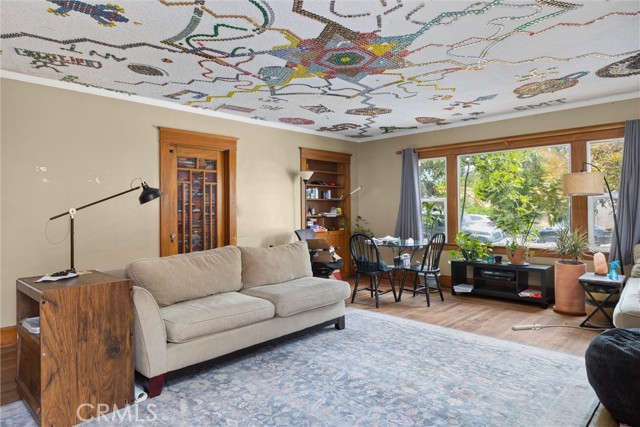 Detail Gallery Image 5 of 18 For 69 Chorro St, San Luis Obispo,  CA 93405 - 5 Beds | 3 Baths