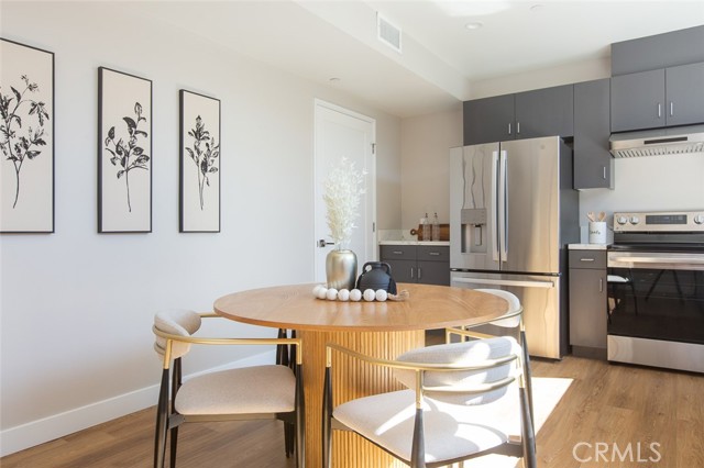Detail Gallery Image 4 of 36 For 3682 Harriman Ave #3,  El Sereno,  CA 90032 - 2 Beds | 2/1 Baths