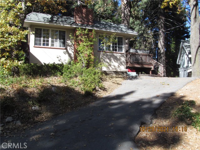 750 W Victoria Court, Lake Arrowhead, CA 92352