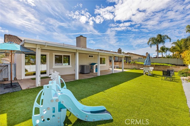 Detail Gallery Image 27 of 39 For 30841 Long Point, Canyon Lake,  CA 92587 - 3 Beds | 2 Baths