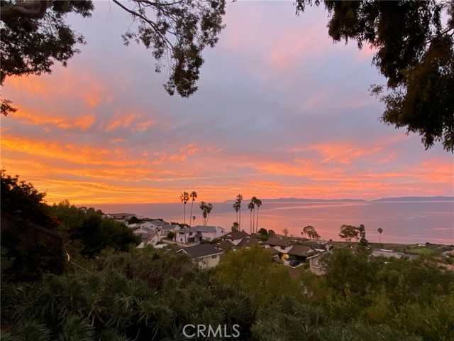 3555 Vigilance Drive, Rancho Palos Verdes, California 90275, 4 Bedrooms Bedrooms, ,3 BathroomsBathrooms,Residential,Sold,Vigilance,PV22100295