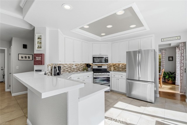 Detail Gallery Image 12 of 42 For 15546 Mallory Ct, Moorpark,  CA 93021 - 4 Beds | 3 Baths