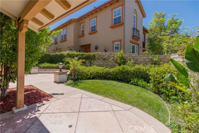 Detail Gallery Image 11 of 41 For 4684 Luna Ct, Calabasas,  CA 91302 - 4 Beds | 4/1 Baths