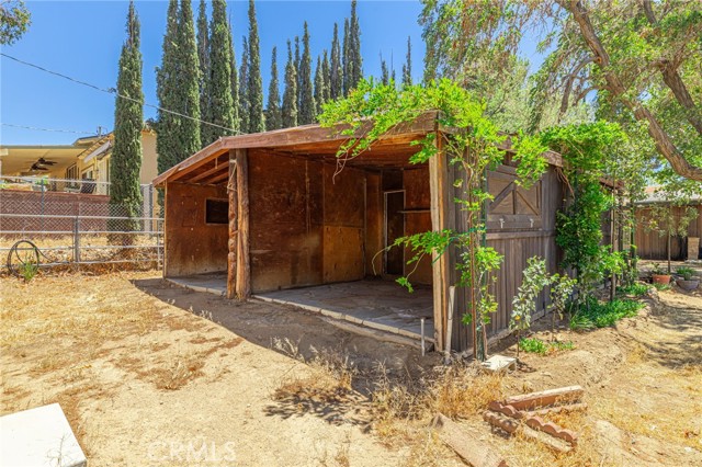 4819 Columbia Way, Lancaster CA: https://media.crmls.org/medias/5a760b9c-ac5d-4b79-9a91-e282bc166bf4.jpg