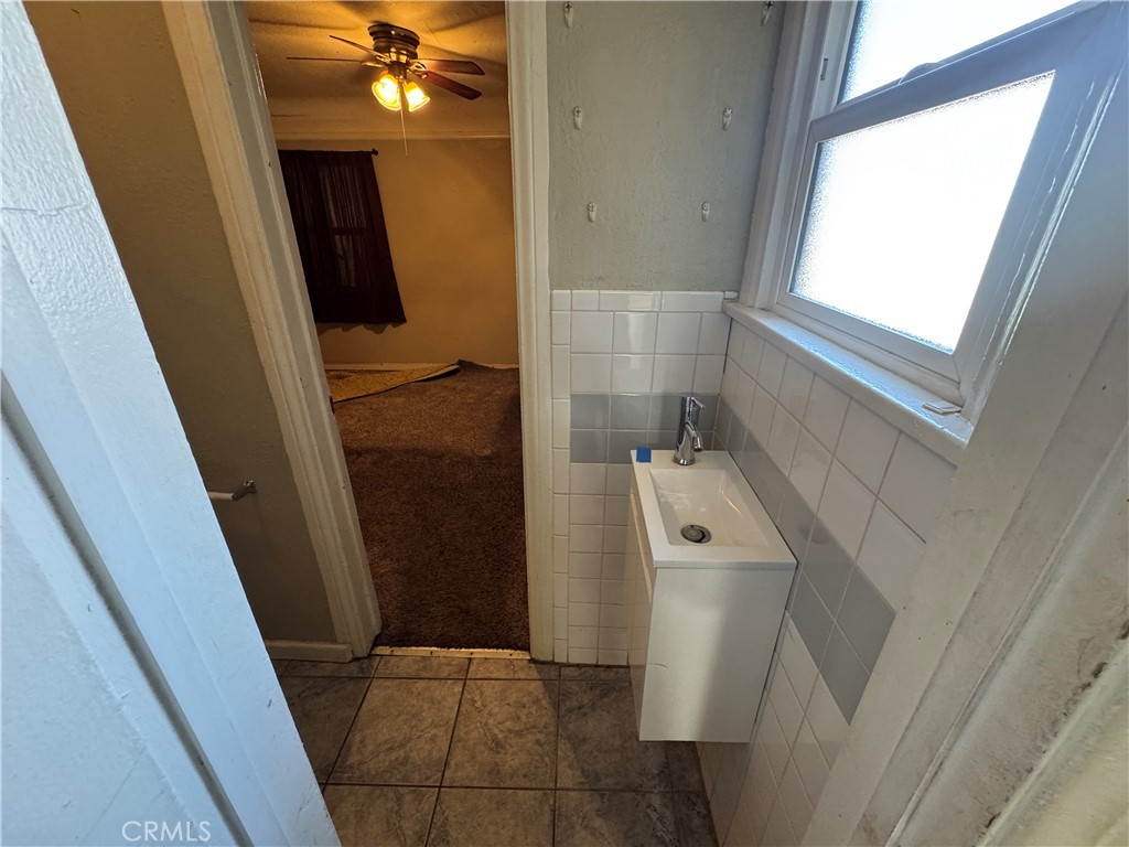 5A762068 1880 44Ff 811E D2B3Aa93Cf21 2903 W 78Th Street, Inglewood, Ca 90305 &Lt;Span Style='BackgroundColor:transparent;Padding:0Px;'&Gt; &Lt;Small&Gt; &Lt;I&Gt; &Lt;/I&Gt; &Lt;/Small&Gt;&Lt;/Span&Gt;