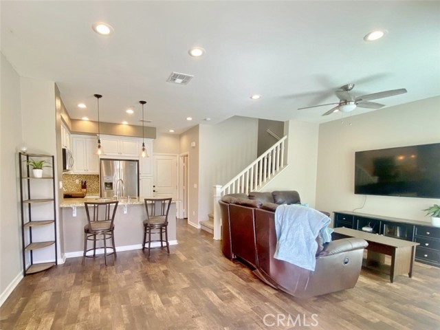 44011 Rivo Court, Temecula CA: https://media.crmls.org/medias/5a776a65-2451-4a4d-b4a3-321e8237c80c.jpg