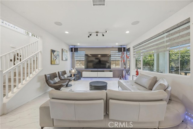 Detail Gallery Image 7 of 52 For 2605 E Tatum, Ontario,  CA 91762 - 5 Beds | 4/1 Baths