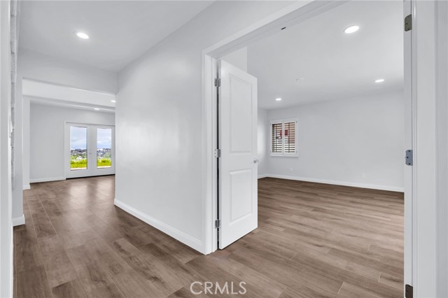 Detail Gallery Image 18 of 65 For 4409 Vista Largo, Torrance,  CA 90505 - 4 Beds | 3 Baths