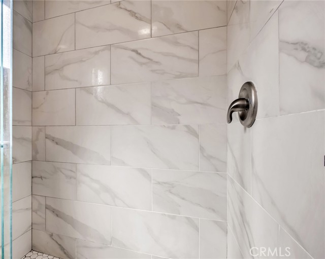 Detail Gallery Image 7 of 73 For 1972 Olive, Long Beach,  CA 90806 - 6 Beds | 4 Baths