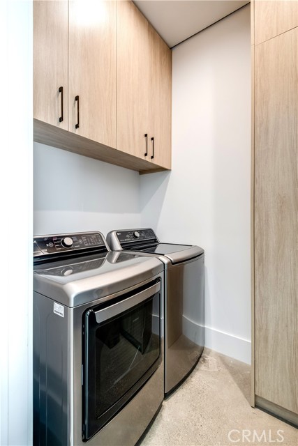 Detail Gallery Image 47 of 47 For 4734 Tobias Ave, Sherman Oaks,  CA 91403 - 4 Beds | 4/1 Baths