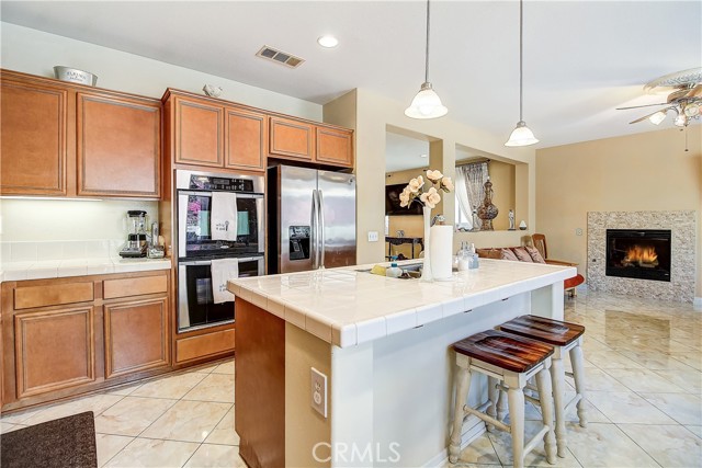 Detail Gallery Image 12 of 38 For 25960 Corte Antigua, Moreno Valley,  CA 92551 - 6 Beds | 3 Baths