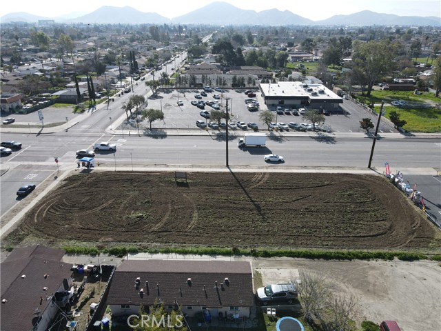 16492 Merrill Avenue, Fontana, CA, 92335 16492 Merrill Avenue, Fontana, CA, 92335