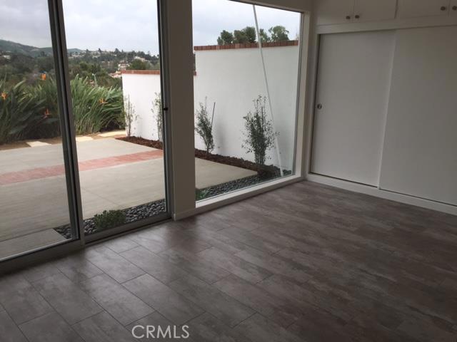 12624 BAJA PANORAMA, North Tustin CA: https://media.crmls.org/medias/5a798a5a-95c4-4cfc-ae69-d2ed82532f9e.jpg