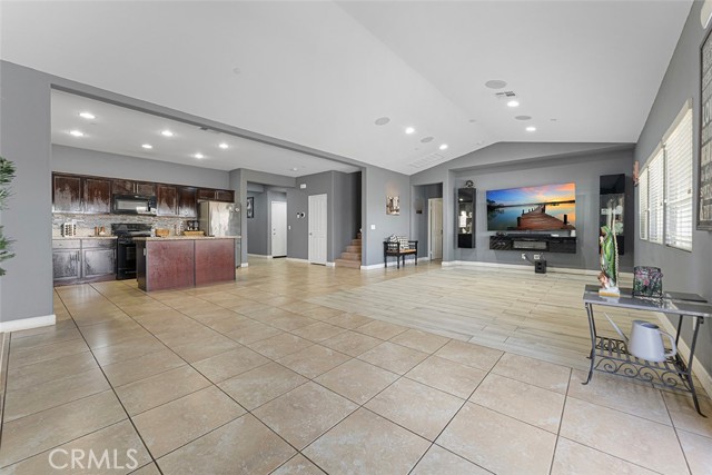 26833 Calico Court, Winchester CA: https://media.crmls.org/medias/5a7a52f5-0207-4551-a209-a982157cfe30.jpg