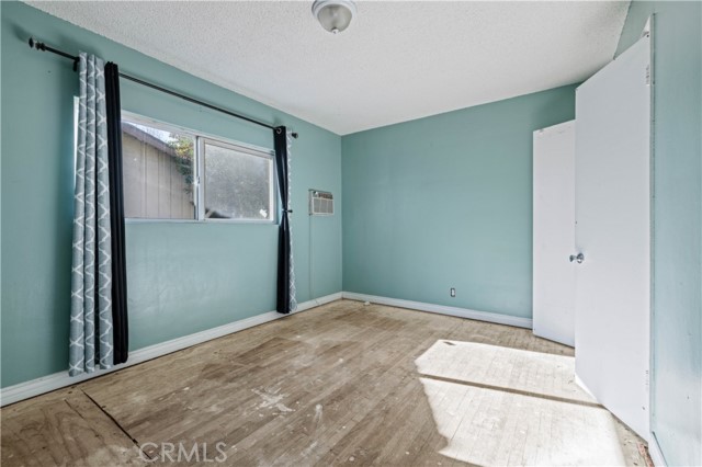 Detail Gallery Image 14 of 21 For 8544 Noble Ave, North Hills,  CA 91343 - 3 Beds | 2 Baths