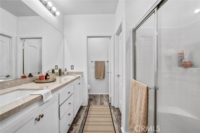 Detail Gallery Image 16 of 28 For 28072 Catherine Dr, Canyon Country,  CA 91351 - 2 Beds | 3 Baths