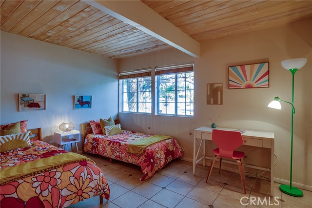 Detail Gallery Image 38 of 69 For 576 E Desert Holly Cir, Palm Springs,  CA 92262 - 3 Beds | 2 Baths