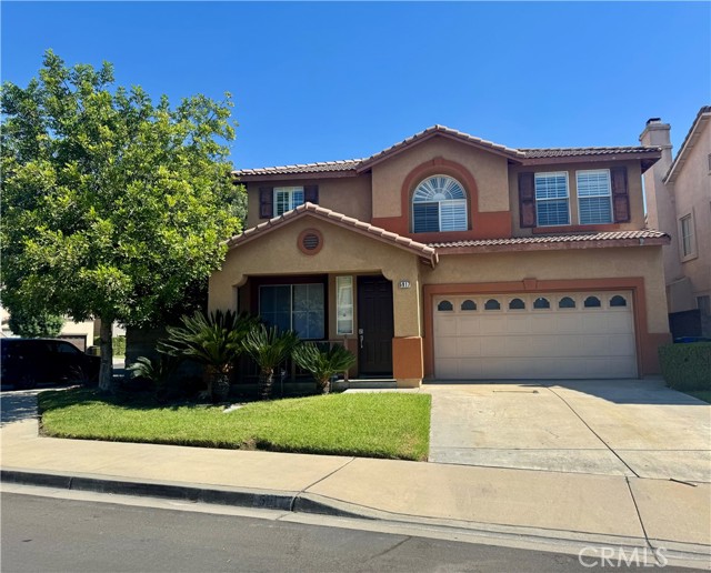 Detail Gallery Image 1 of 38 For 5917 Pine Valley Dr, Fontana,  CA 92336 - 4 Beds | 3 Baths