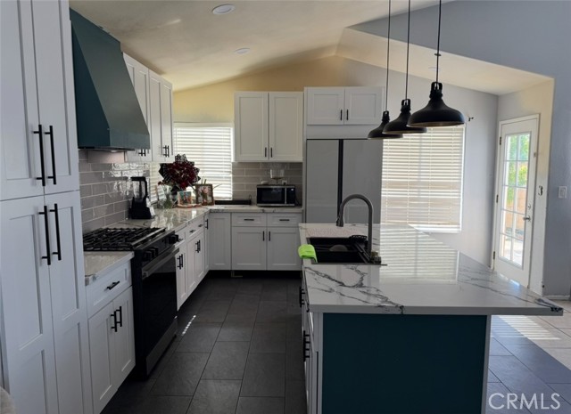 1730 Landsford Street, Lancaster CA: https://media.crmls.org/medias/5a7e7327-e32c-45ad-be1a-93ff1d2392be.jpg