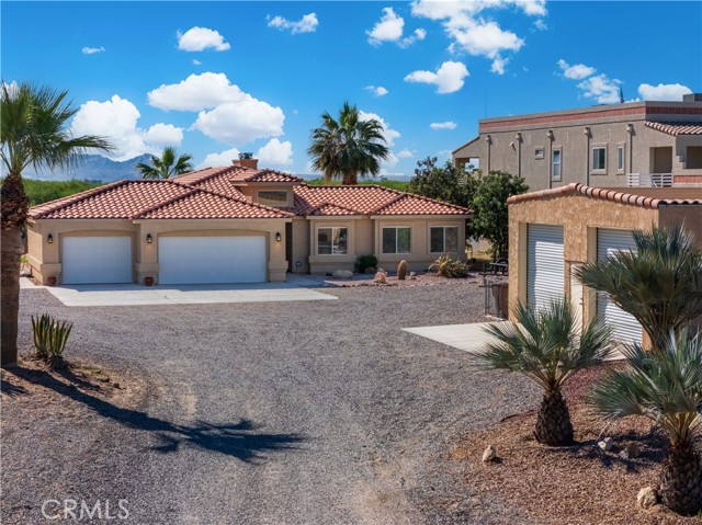 Detail Gallery Image 2 of 41 For 7515 Rio Vista, Big River,  CA 92242 - 4 Beds | 2/1 Baths