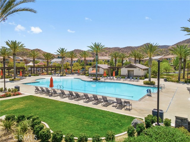24206 Dandelion Court, Lake Elsinore CA: https://media.crmls.org/medias/5a7f35d1-6c5b-4d86-b6d4-6b59ce8ef5ab.jpg