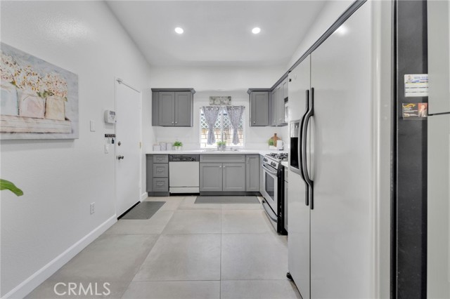 Detail Gallery Image 12 of 35 For 11462 Tioga Peak Ct, Rancho Cucamonga,  CA 91737 - 3 Beds | 2 Baths