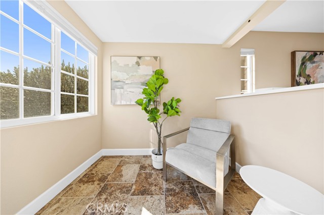 Detail Gallery Image 10 of 70 For 22351 Prairie Road, Lake Forest,  CA 92630 - 5 Beds | 2/1 Baths