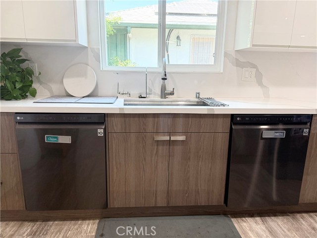 23233 Vanowen Street, West Hills CA: https://media.crmls.org/medias/5a80ade3-a9ca-49d8-8c5a-ec1e29af5c74.jpg