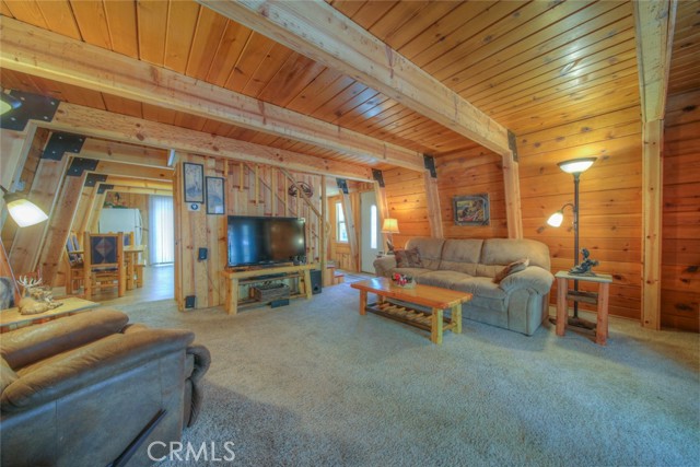 42608 Cedar Avenue, Big Bear Lake CA: https://media.crmls.org/medias/5a80ba10-9b8a-442d-88e6-b4f9432b8cec.jpg