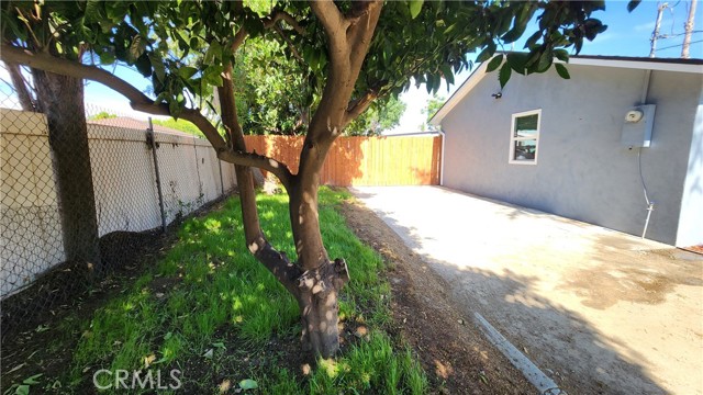 Detail Gallery Image 19 of 35 For 2045 S Cypress Ave, Ontario,  CA 91762 - 3 Beds | 2 Baths
