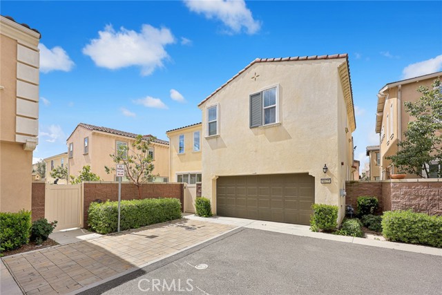 Detail Gallery Image 33 of 42 For 8675 Festival St, Chino,  CA 91708 - 4 Beds | 3/1 Baths