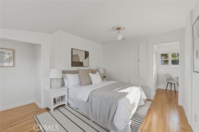 Image 31 of 50 For 3327 Hollydale Dr.