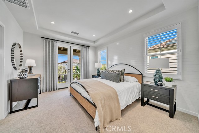 Detail Gallery Image 16 of 47 For 124 Sunnyside, Irvine,  CA 92618 - 4 Beds | 4 Baths