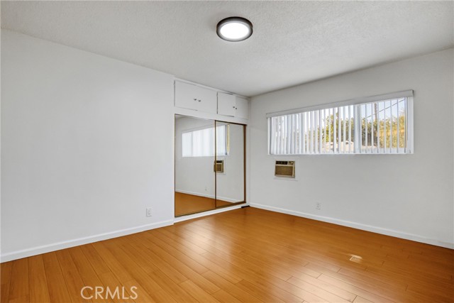 Detail Gallery Image 11 of 17 For 6643 De Longpre #5,  Los Angeles,  CA 90028 - 2 Beds | 2 Baths