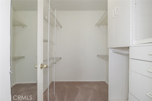 Detail Gallery Image 33 of 55 For 17032 Dearborn St, Northridge,  CA 91325 - 4 Beds | 2/1 Baths